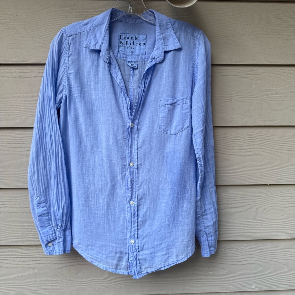 Frank & Eileen Light Blue Button-Up Cotton Shirt